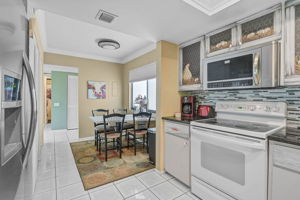 244 Woodland Dr-11