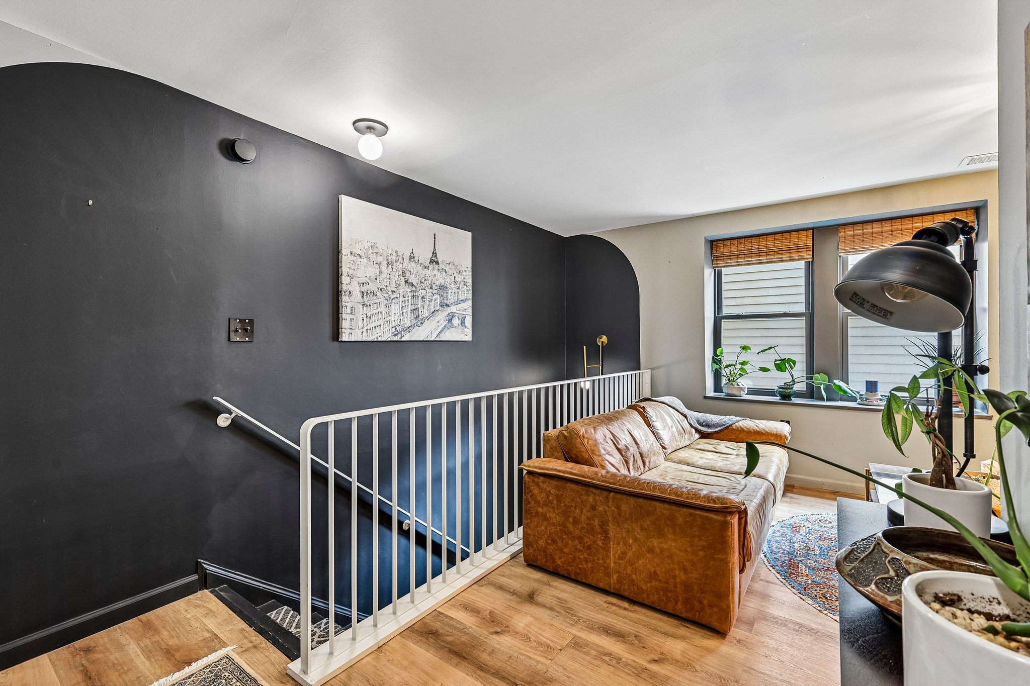 16th St 104-S1510-008.jpg