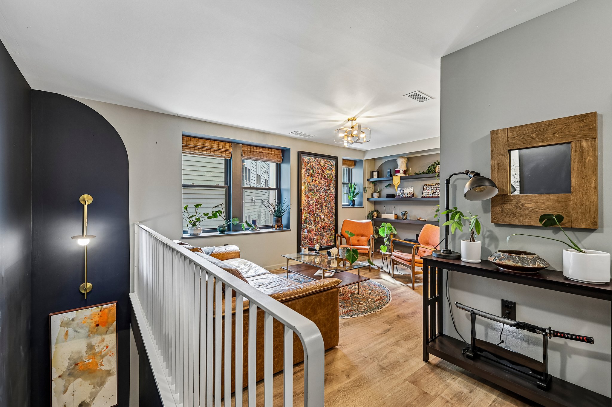 16th St 104-S1510-009.jpg