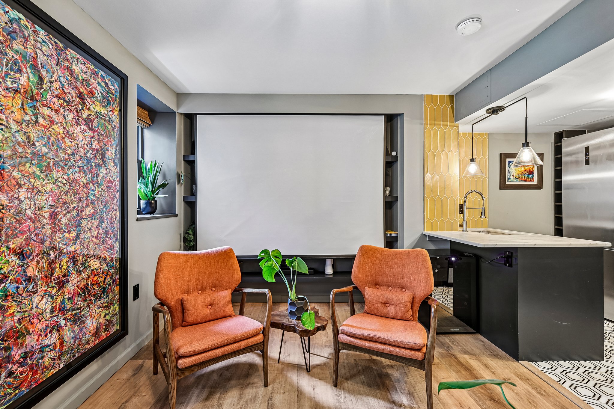 16th St 104-S1510-016.jpg