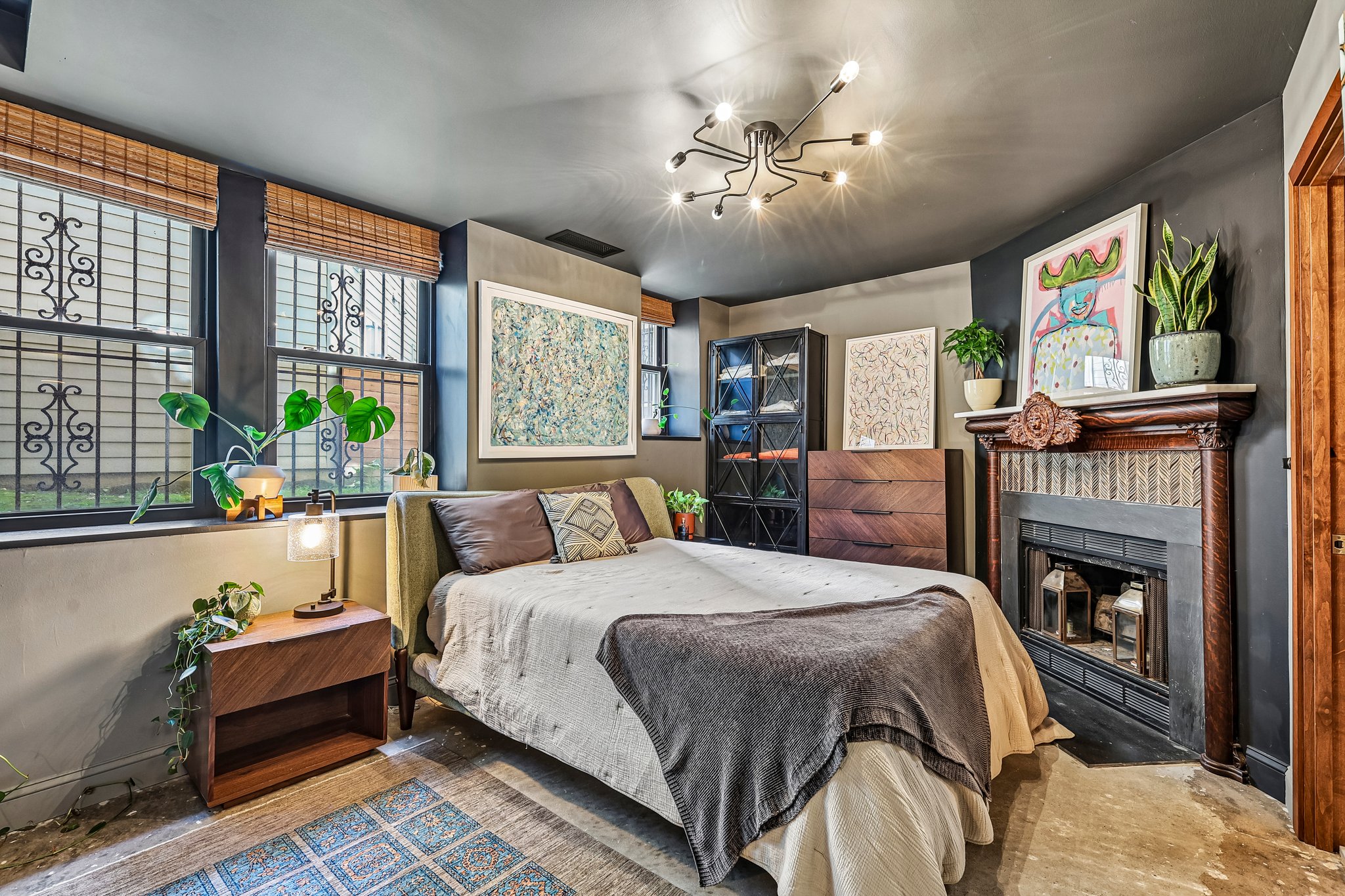 16th St 104-S1510-022.jpg