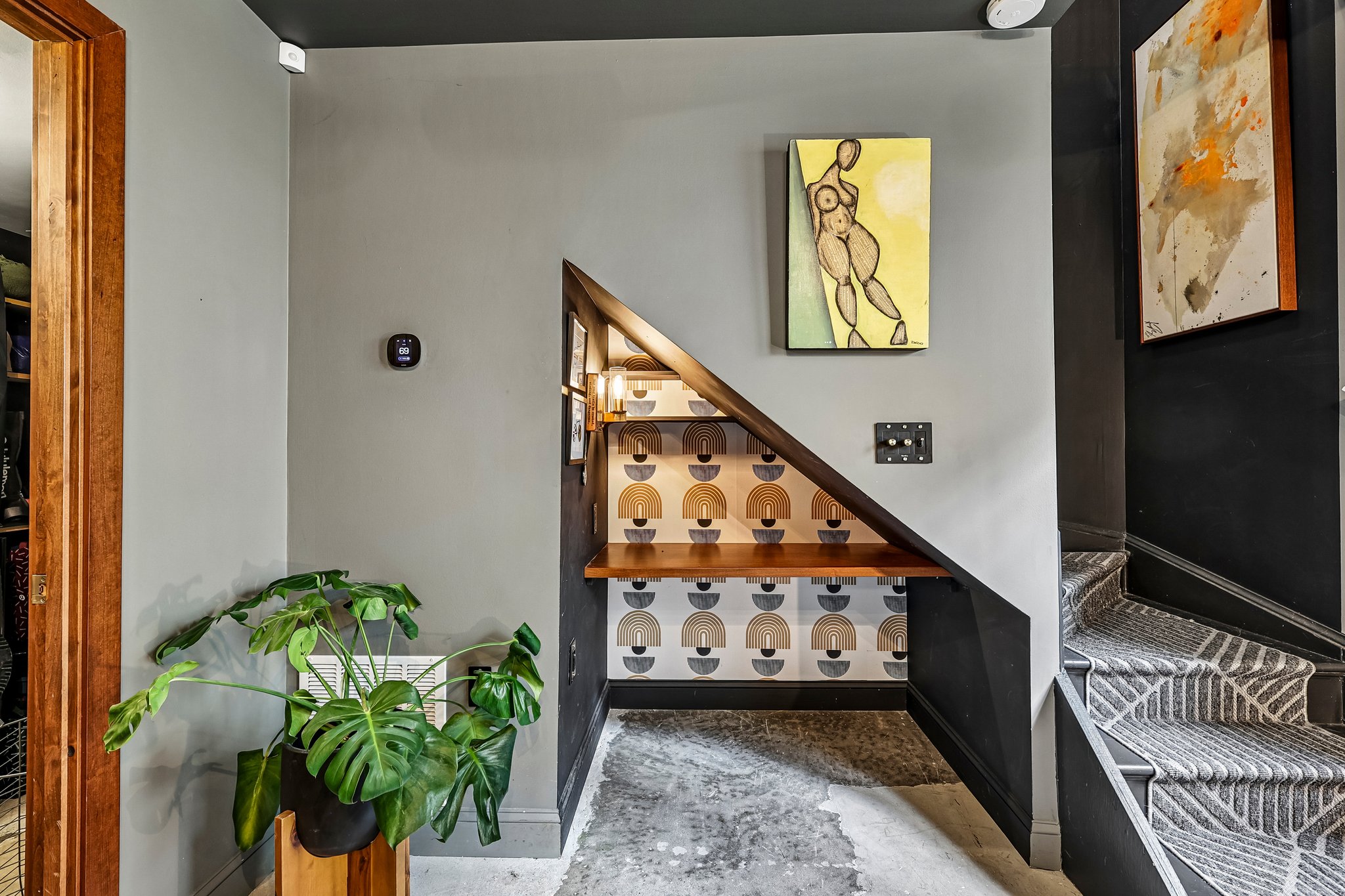 16th St 104-S1510-024.jpg