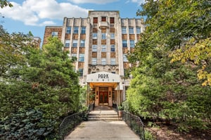 16th St 104-S1510-001.jpg