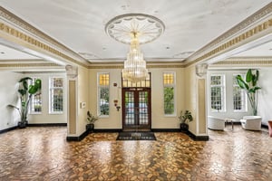 16th St 104-S1510-003.jpg