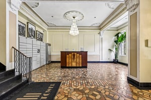 16th St 104-S1510-004.jpg