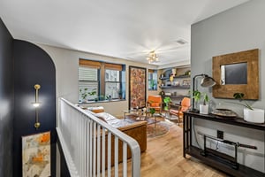 16th St 104-S1510-009.jpg