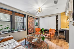 16th St 104-S1510-014.jpg