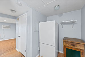  Photo 31