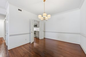 Selwyn Ave 14 furniture removed.jpeg