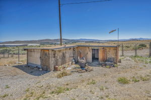 2440 Seneca Dr_54