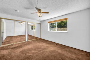 2440 Seneca Dr_44