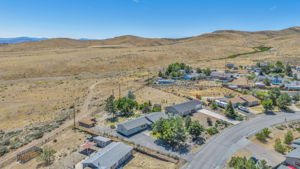 2440 Seneca Dr_8
