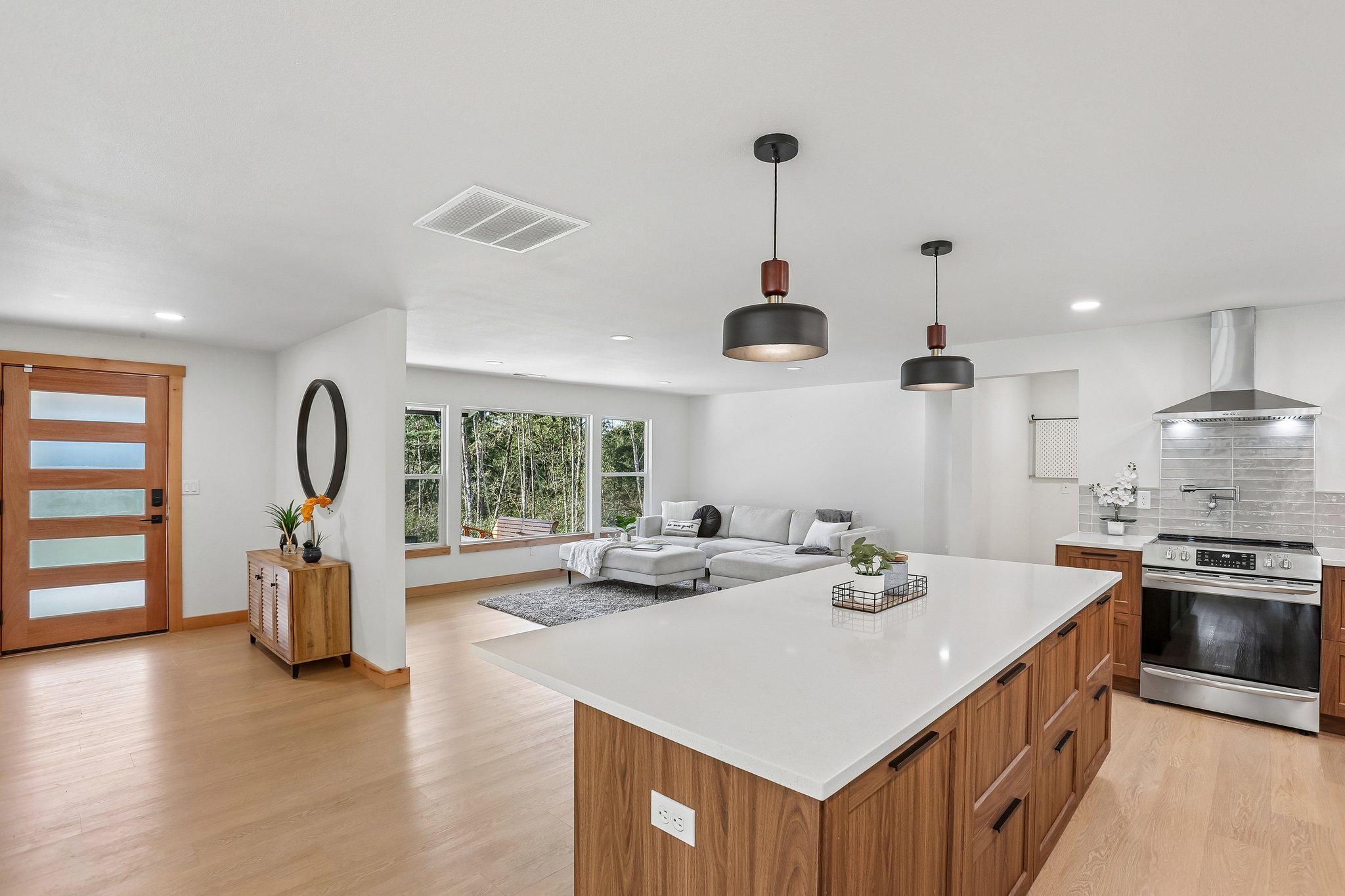 NE Rawson Rd-S1410-017P.jpg
