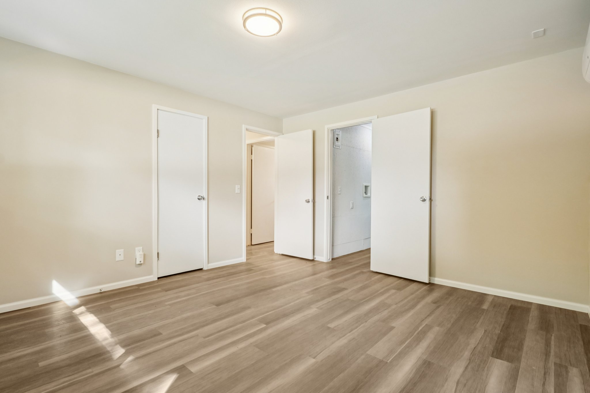 Amherst St-S0909-029.jpg