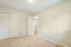 Amherst St-S0909-025.jpg