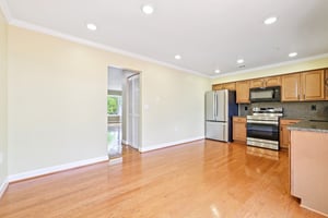Wentworth Dr-S1007-011.jpg