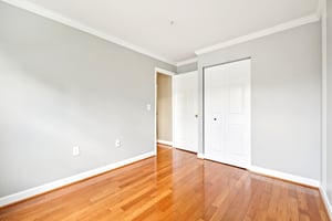 Wentworth Dr-S1007-022.jpg