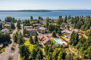 Near parks and Marina in Des Moines, WA