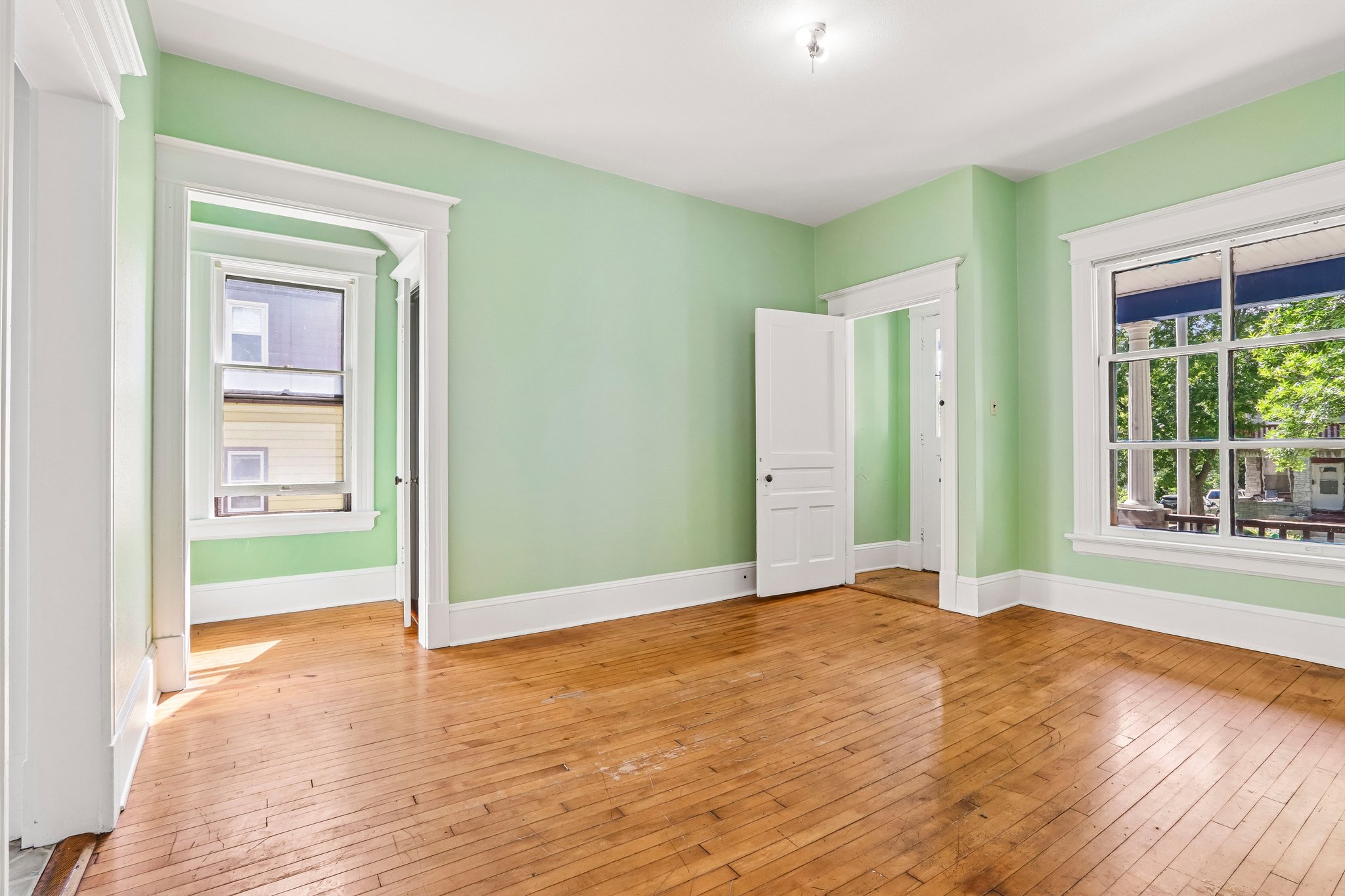 2444 N Palmer St unit 2446-S1209-009.jpg