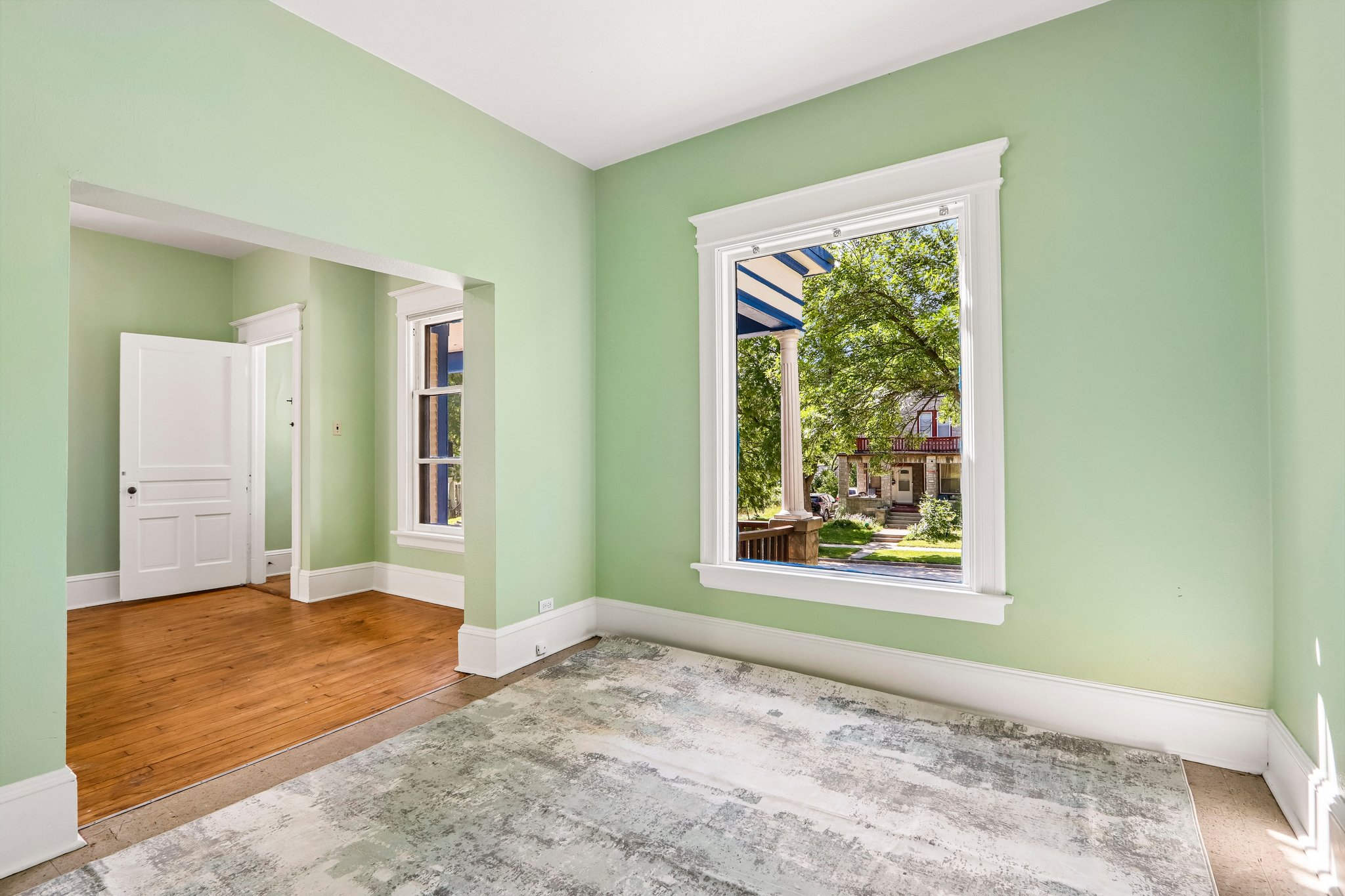 2444 N Palmer St unit 2446-S1209-017.jpg