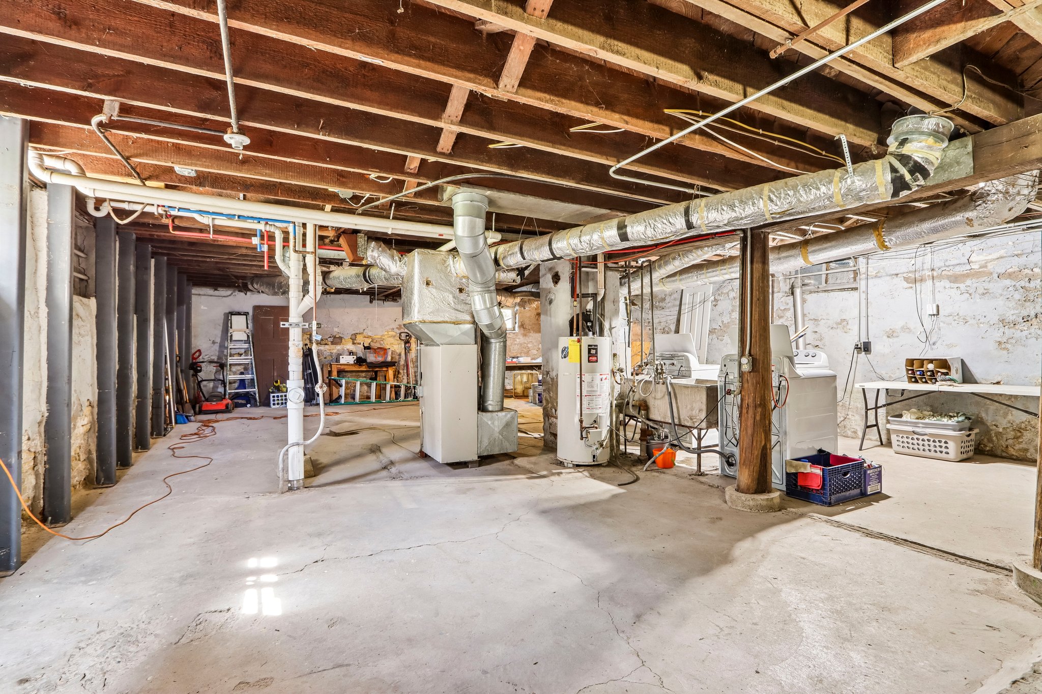 2444 N Palmer St unit 2446-S1209-031.jpg