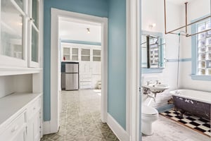 2444 N Palmer St unit 2446-S1209-019.jpg