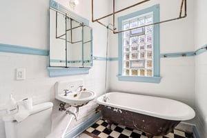 2444 N Palmer St unit 2446-S1209-022.jpg