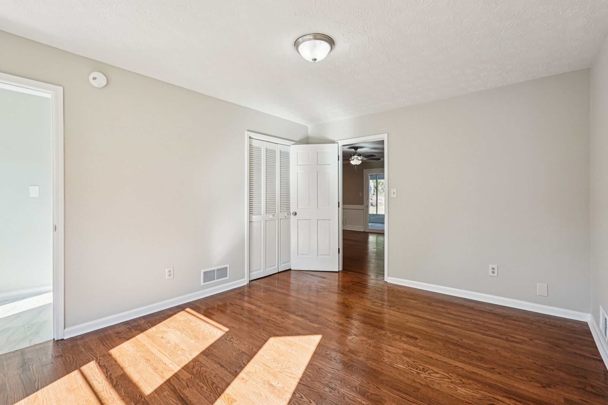 Quentin Dr-S1111-022