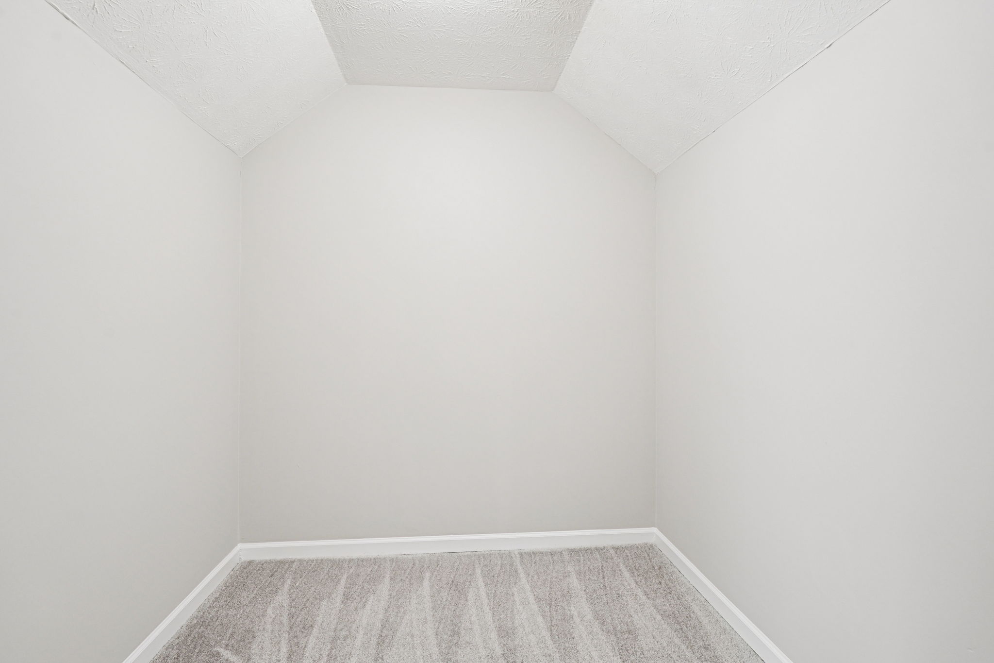 Quentin Dr-S1111-034