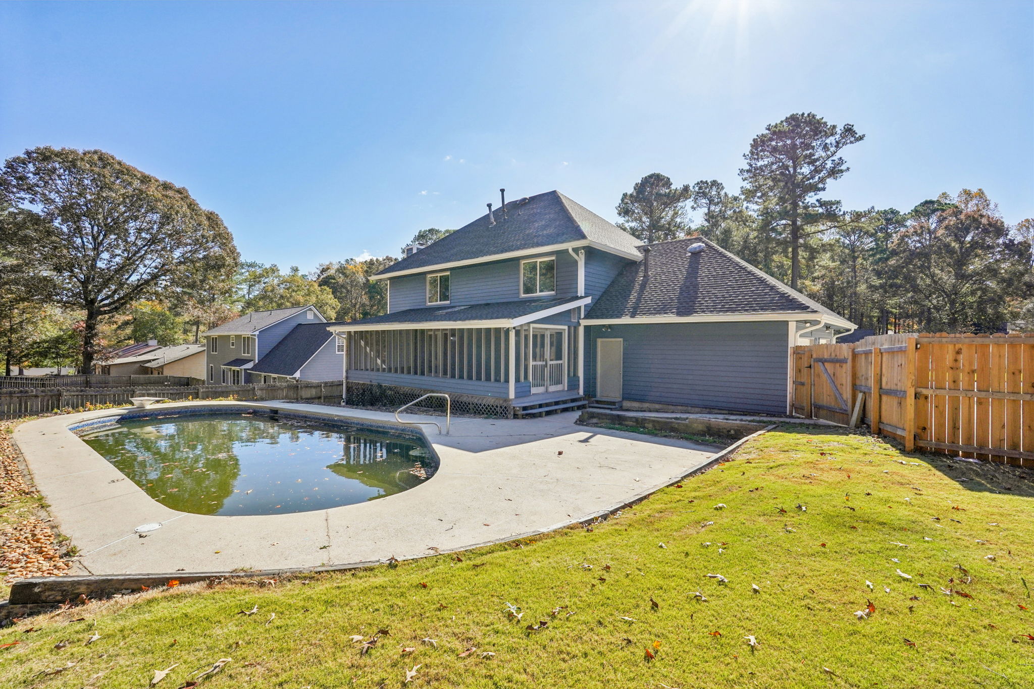 Quentin Dr-S1111-045