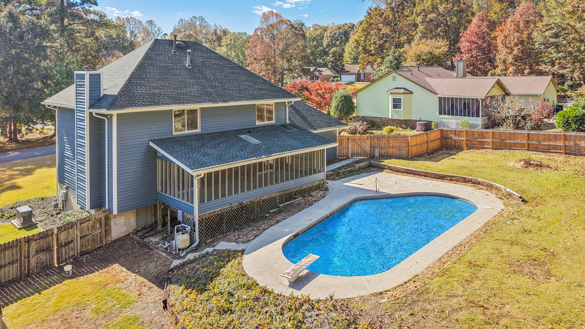 Quentin Dr-S1111-074r