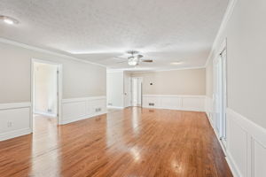 Quentin Dr-S1111-010