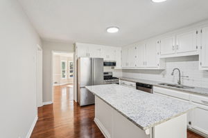 Quentin Dr-S1111-017