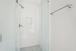 Quentin Dr-S1111-033