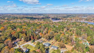 Quentin Dr-S1111-058