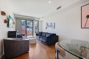 Hawthorne Blvd-007.jpg