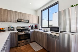 Hawthorne Blvd-016.jpg
