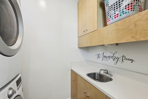 Hawthorne Blvd-019.jpg