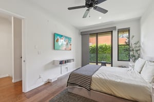 Hawthorne Blvd-022.jpg