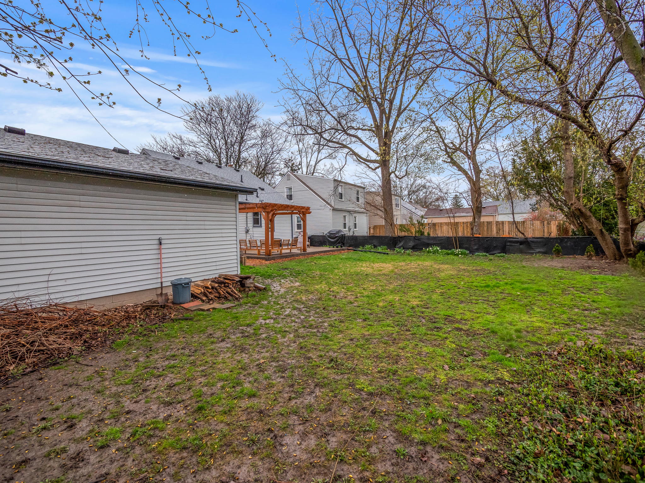2445 Cambridge Rd, Berkley, MI 48072, USA Photo 8