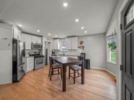 2445 Cambridge Rd, Berkley, MI 48072, USA Photo 13