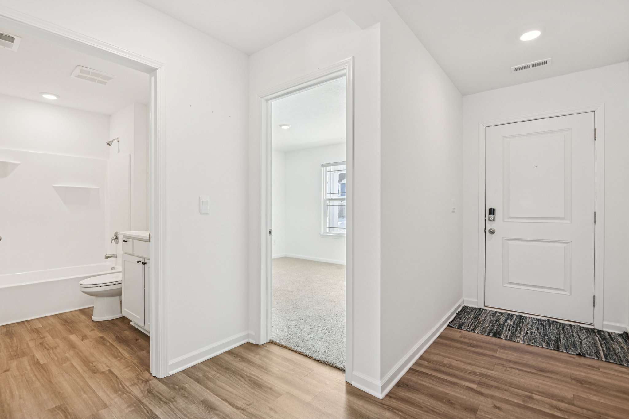 Kercheval St-S2801-025.jpg