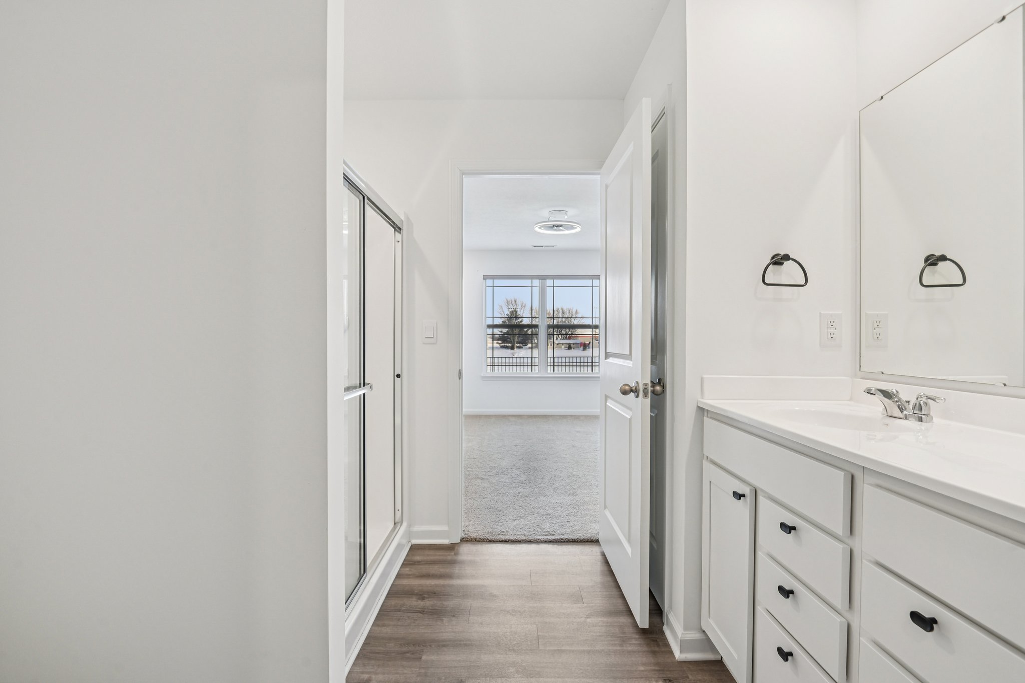 Kercheval St-S2801-043.jpg