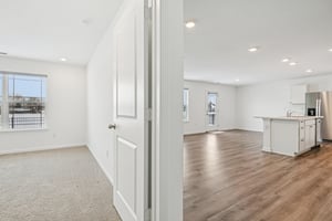 Kercheval St-S2801-014.jpg