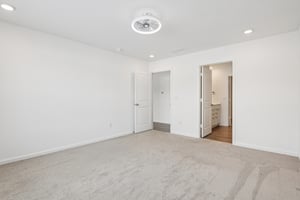 Kercheval St-S2801-038.jpg