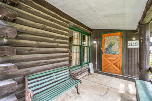  Photo 4