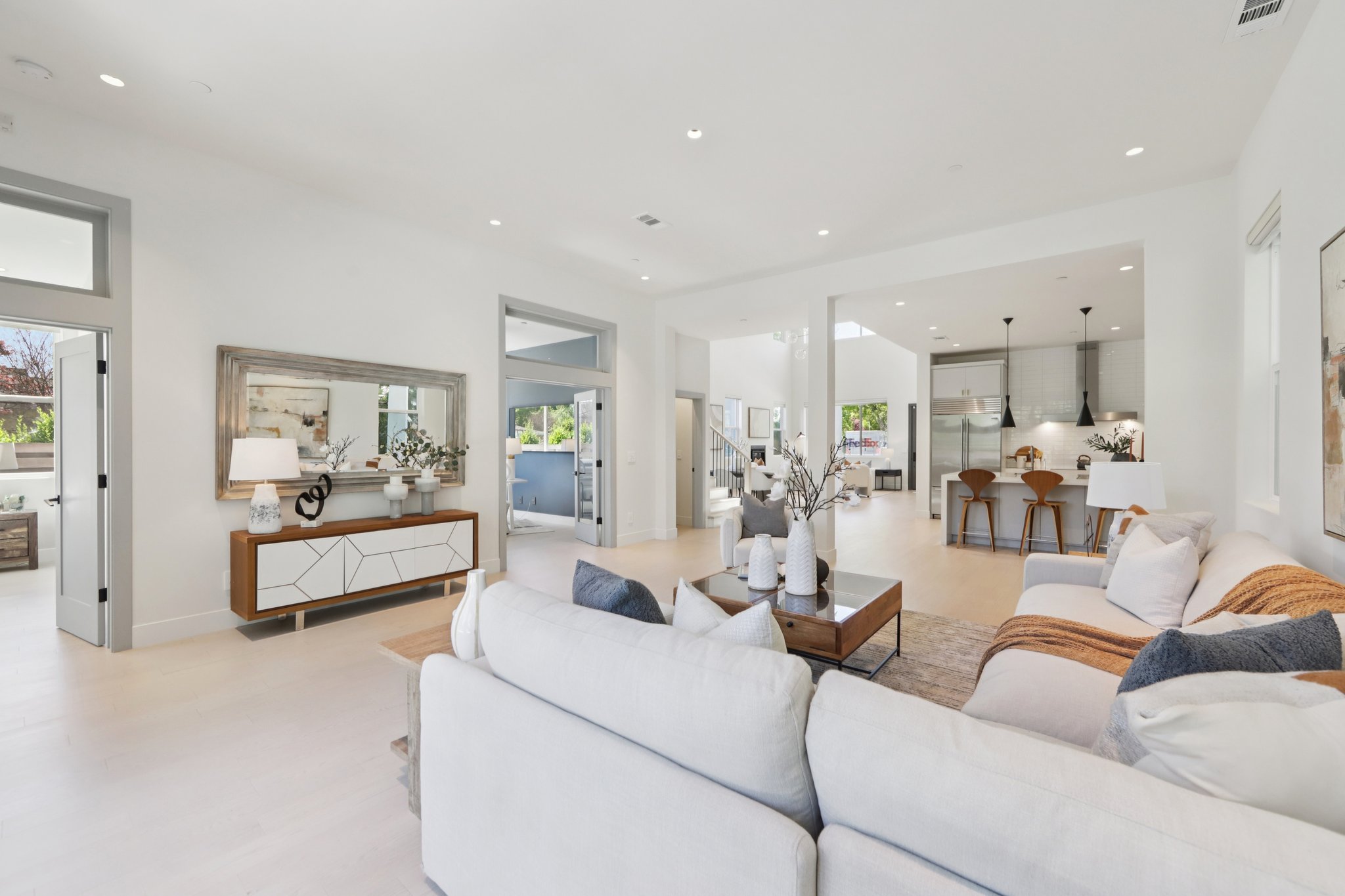 Westgate Ave-S1803-013.jpg