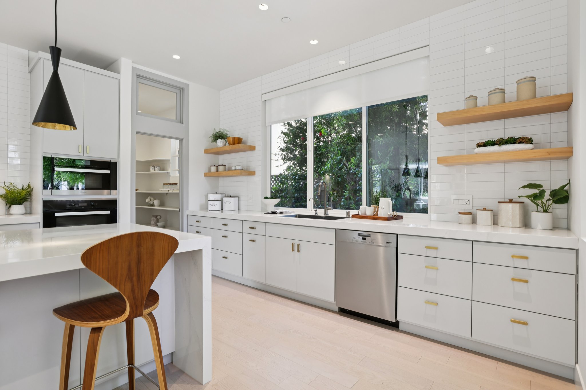 - 2446 Westgate Ave-S2603-015.jpg