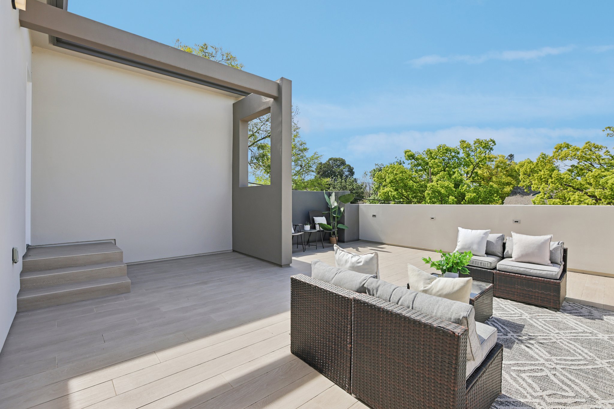 - 2446 Westgate Ave-S2603-019.jpg