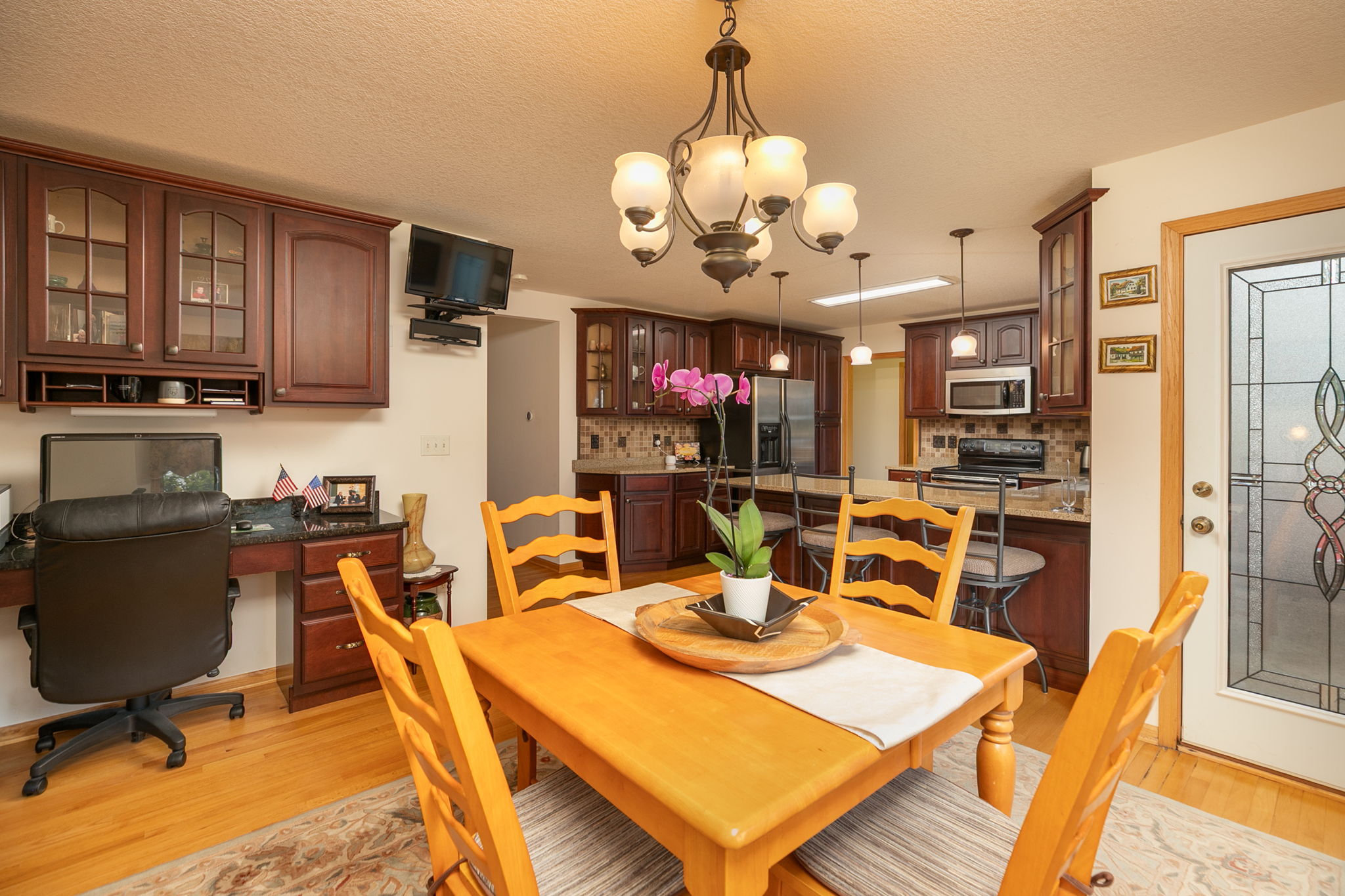 19-Kitchen
